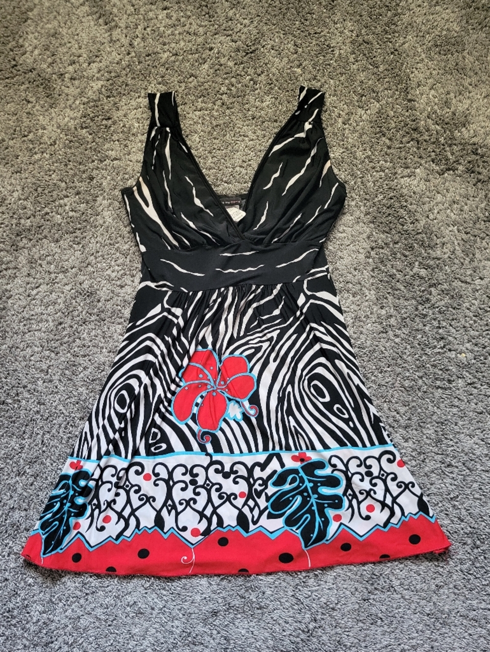 Black & Red Floral-Accent Women’s Summer Dress Size Medium